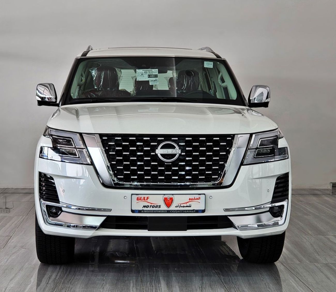 Nissan Patrol 5.6L-8CYL-Platinum VVEL DIG-Full Option-Excellent Condition GCC Specs-3 Years Warranty