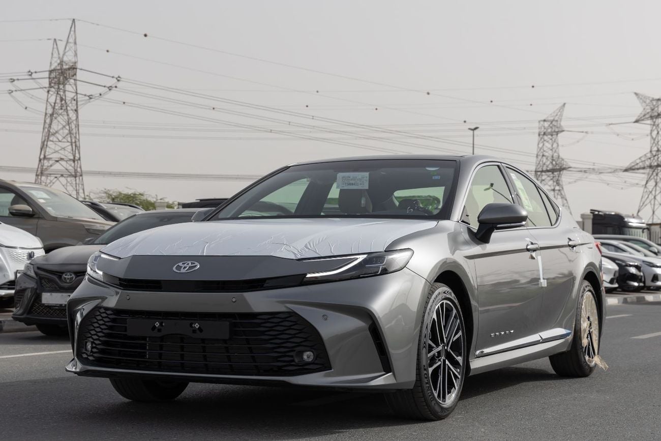 Toyota Camry Toyota Camry LE 2.5 L | Hybrid | Gray | Panoramic Sunroof | Electric Chair | 2026 GCC Specs