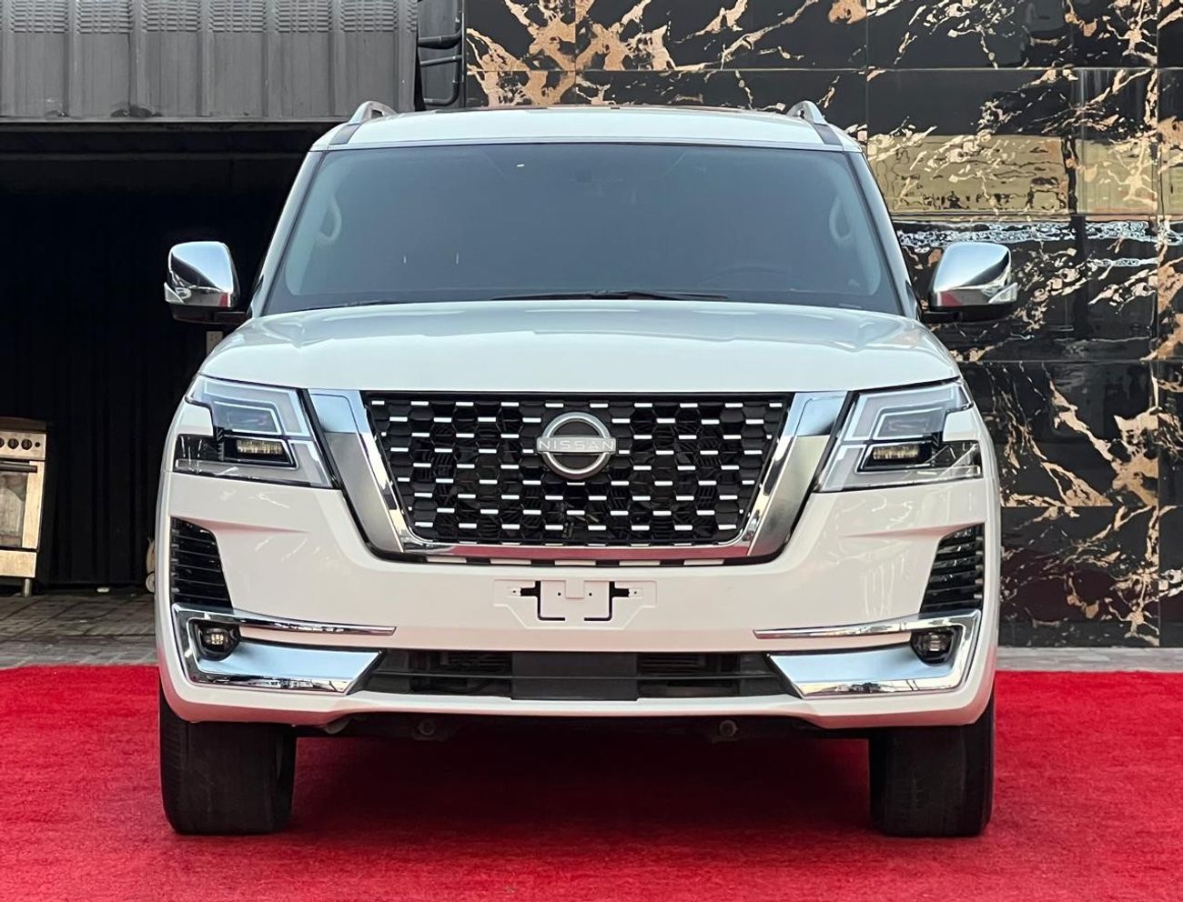 نيسان باترول LE T1