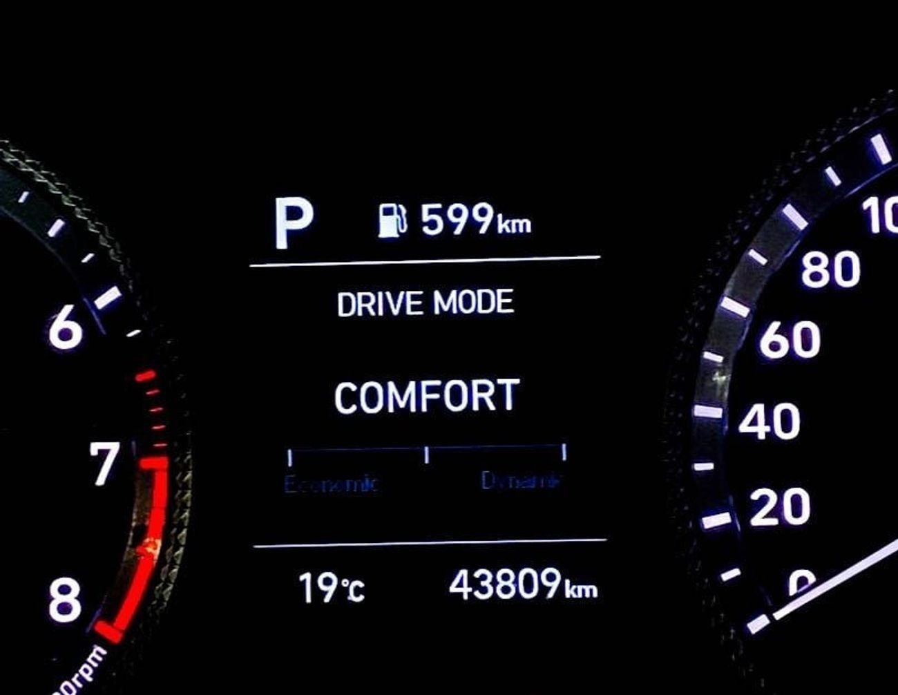 Hyundai Sonata Smart 2.5L Hyundai Sonata 2023 GCC accident-free in excellent condition 1042 P.M