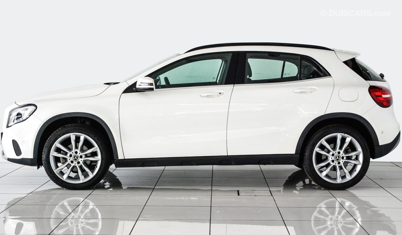 Mercedes-Benz GLA 200 Style