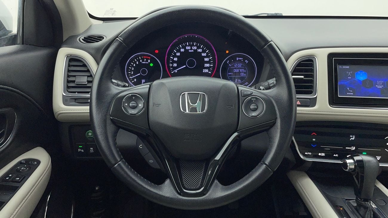 هوندا HRV EX 1.8 | بدون دفعة مقدمة | اختبار القيادة في المنزل