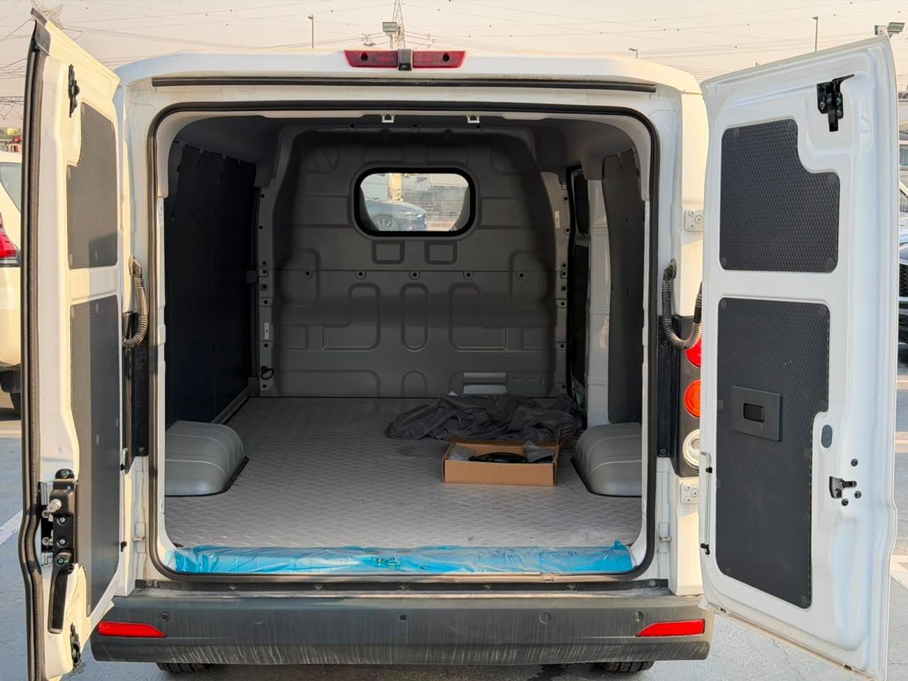 Geely Farizon V6E Electric Commercial Van AT Export Price @ 63,000 AED