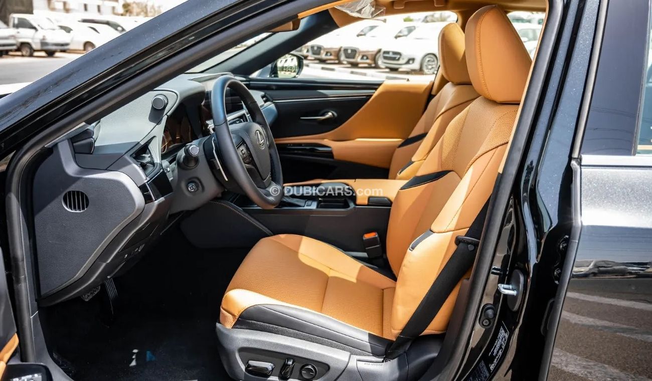لكزس ES 250 17" ALLOY, 10 SPEAKER PIONEER, 8" TOUCH DISPLAY, SUNROOF, REAR CAM, LEATHER SEATS