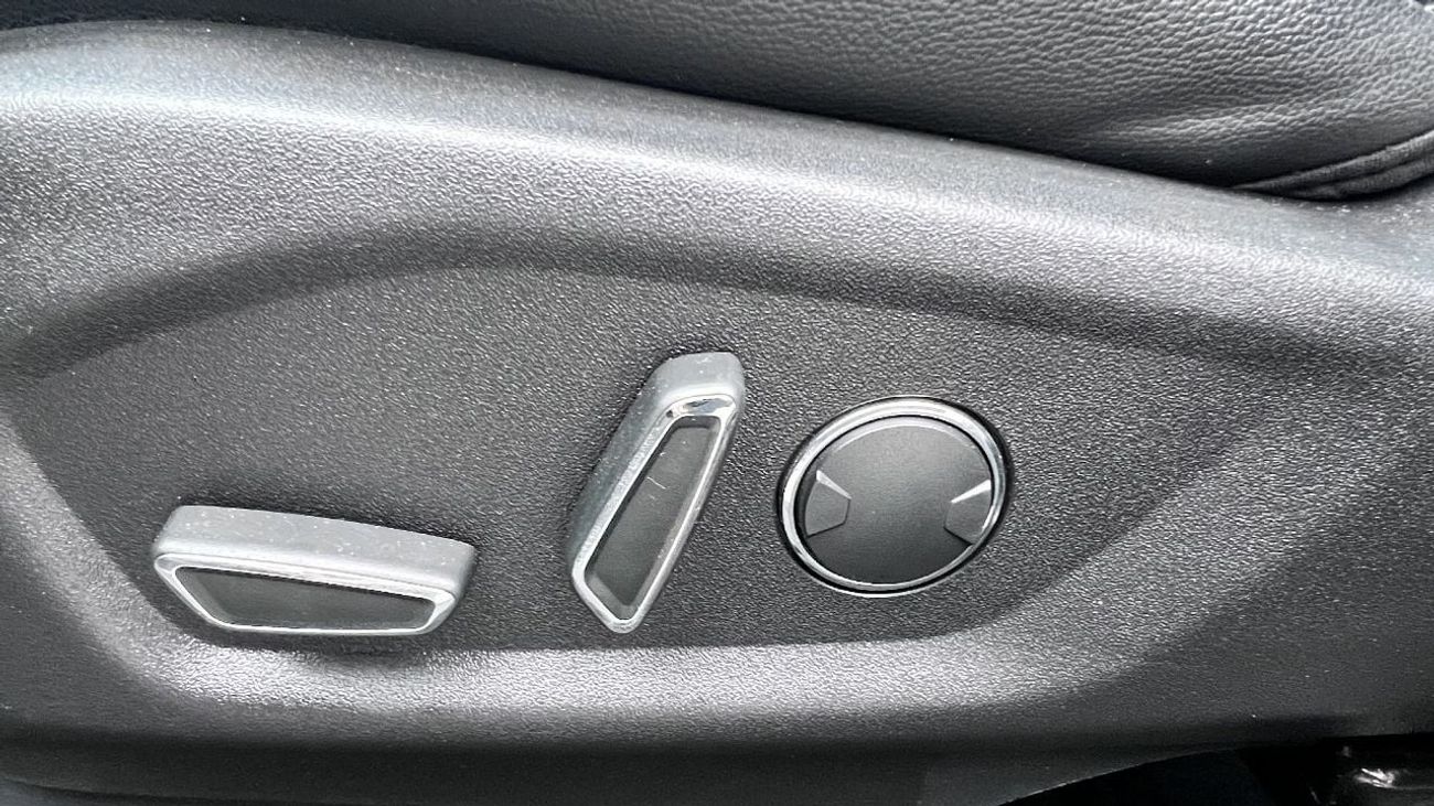 Ford Explorer Ford Explorer XLT 2017 - GCC - Full Service History