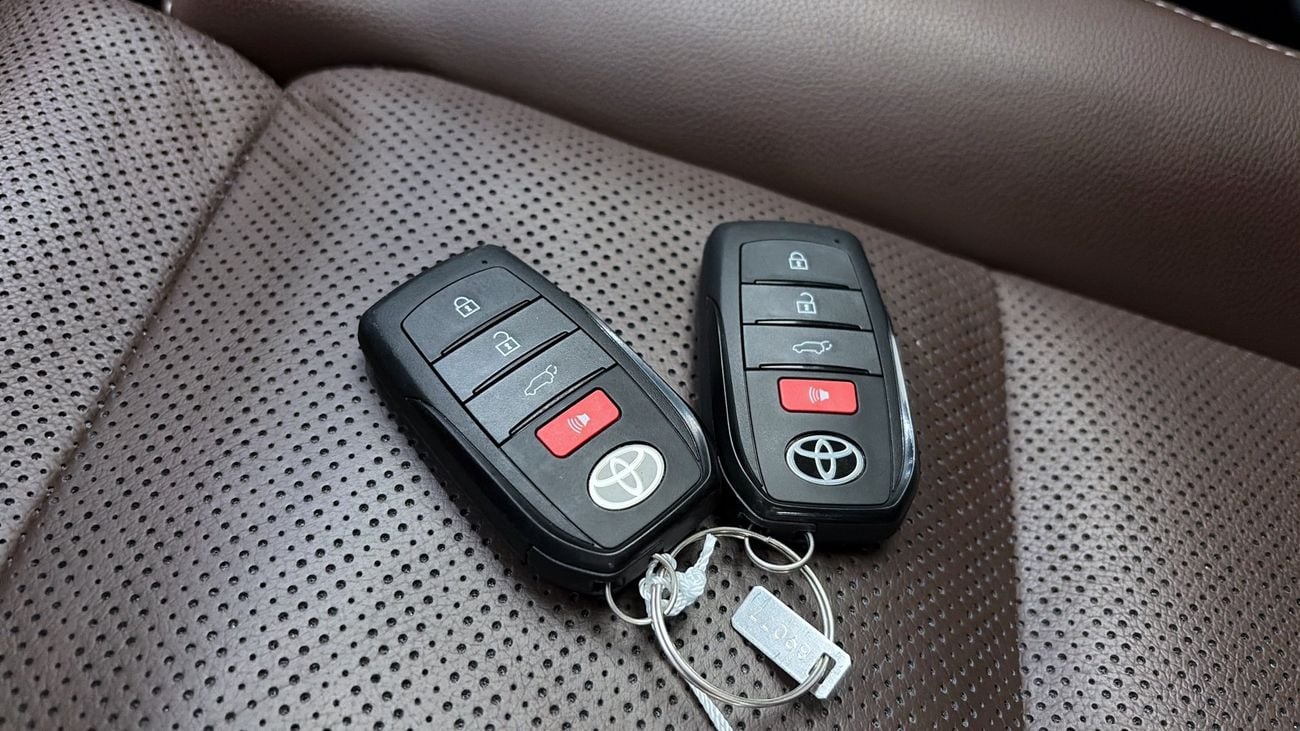 Toyota Land Cruiser | Guaranteed Warranty | 0 Down Payment