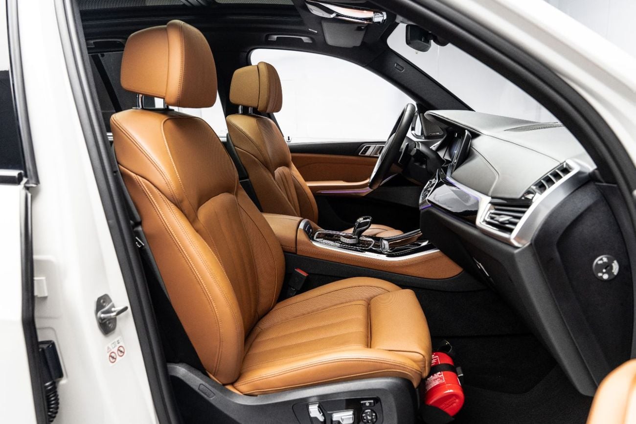 بي أم دبليو X5 40i M SPORT BUY NOW, PAY 2027 | THE BLACKLINE STANDARD | 12 Month Blackline Warranty, GCC