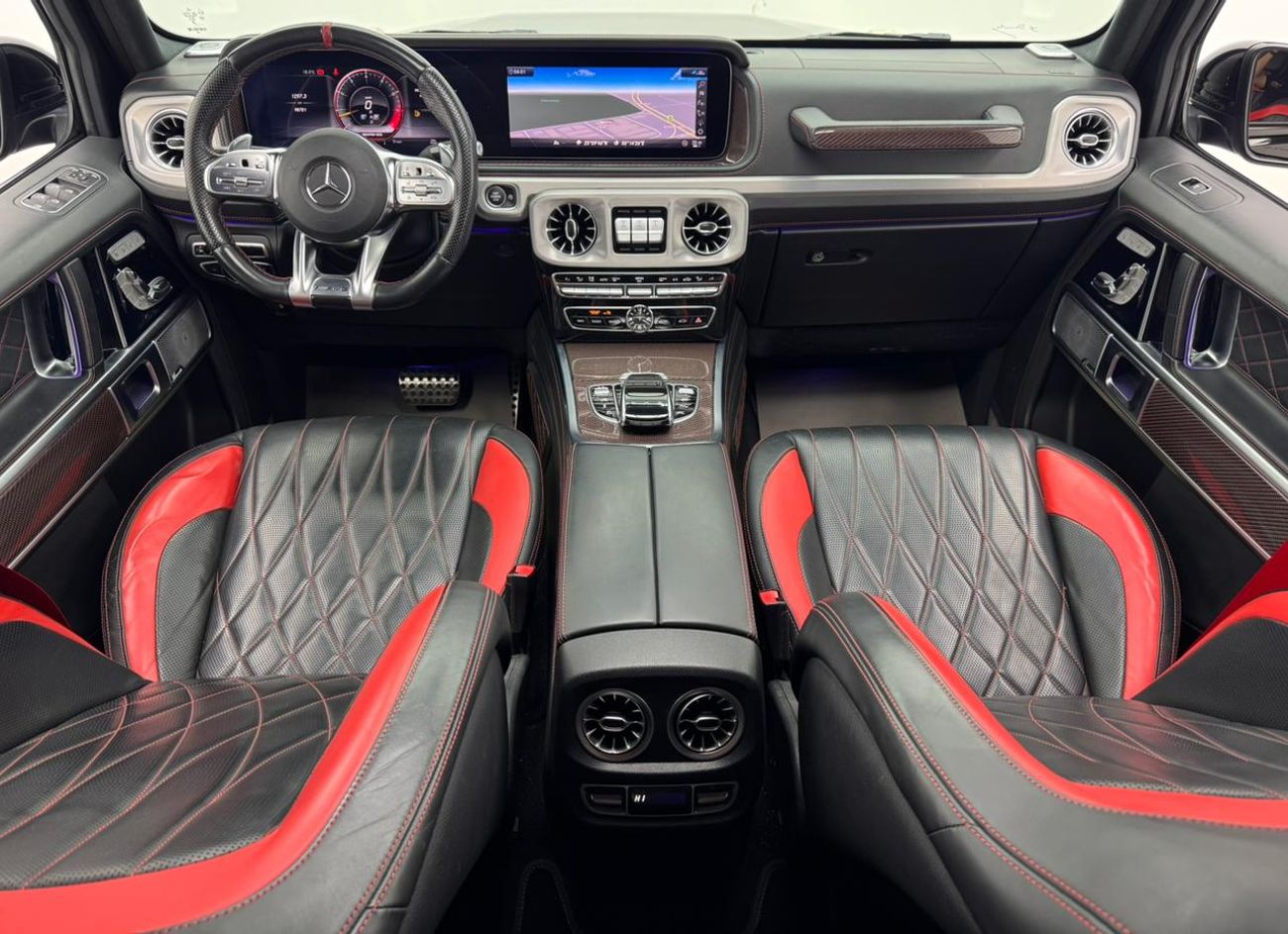 Mercedes-Benz G 63 AMG Std 4.0L 2019 Mercedes-Benz G63 AMG, Mercedes Service History, 1 Year Warranty, GCC