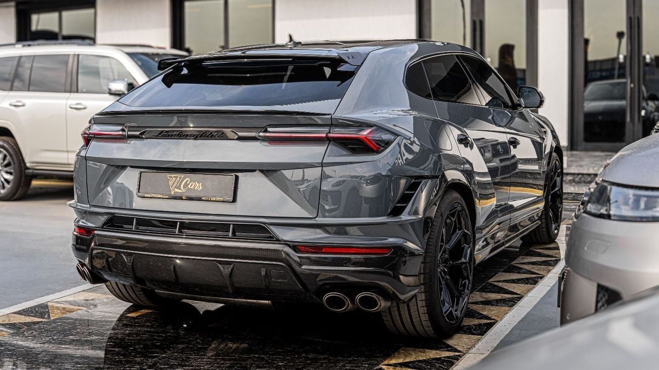 لامبورغيني اوروس 2024 Lamborghini Urus Performante | 4.0L Twin-Turbo V8 | 666 CV | 4,000 KM | Dealer Warranty