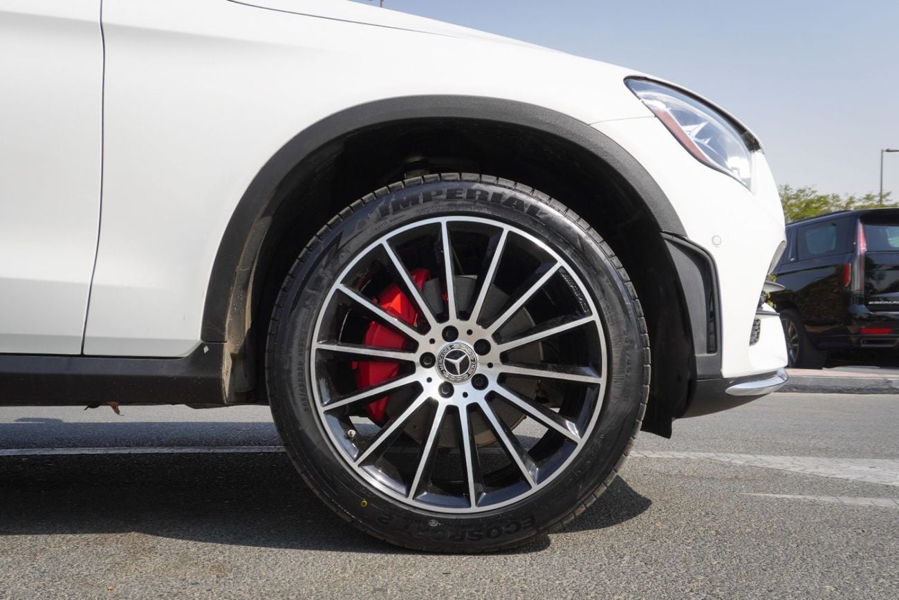 مرسيدس بنز GLC 300 AMG 2.0L