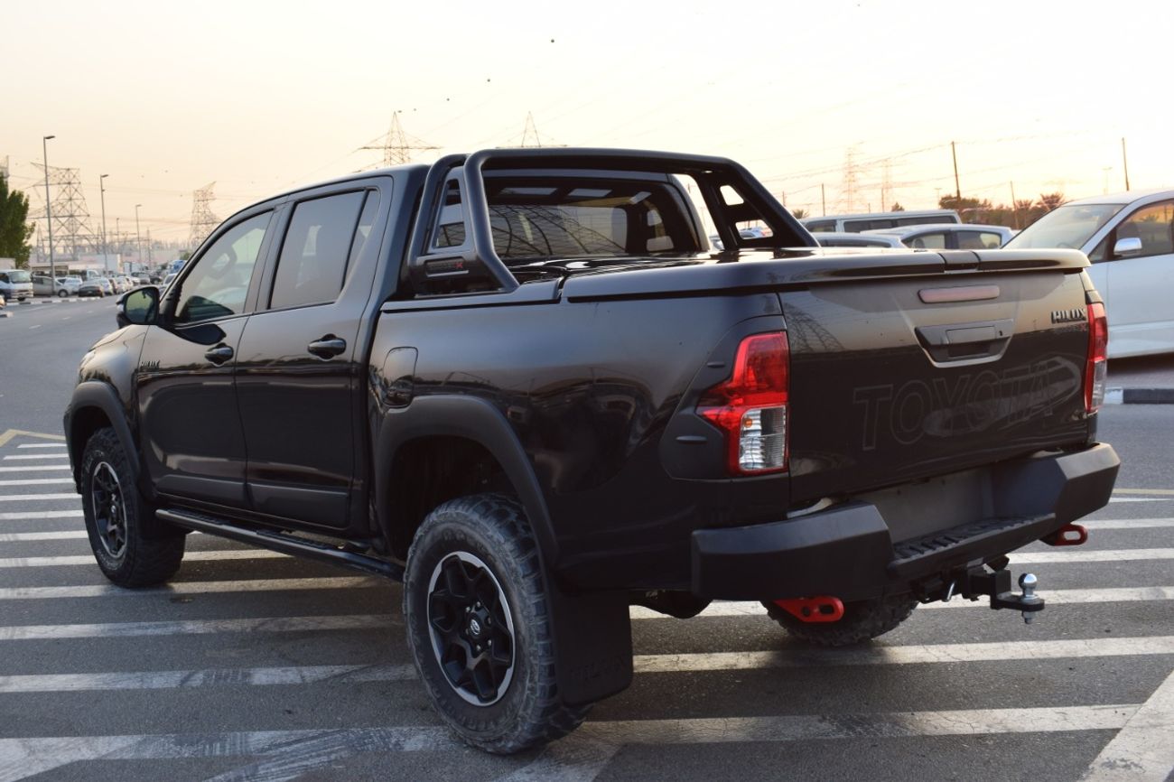 Toyota Hilux PICKUP  DIESEL  AUTOMATIC FULL GEAR OPTIONE (RUGGED)  2.8L 4X4 RIGHT HAND DRIVE