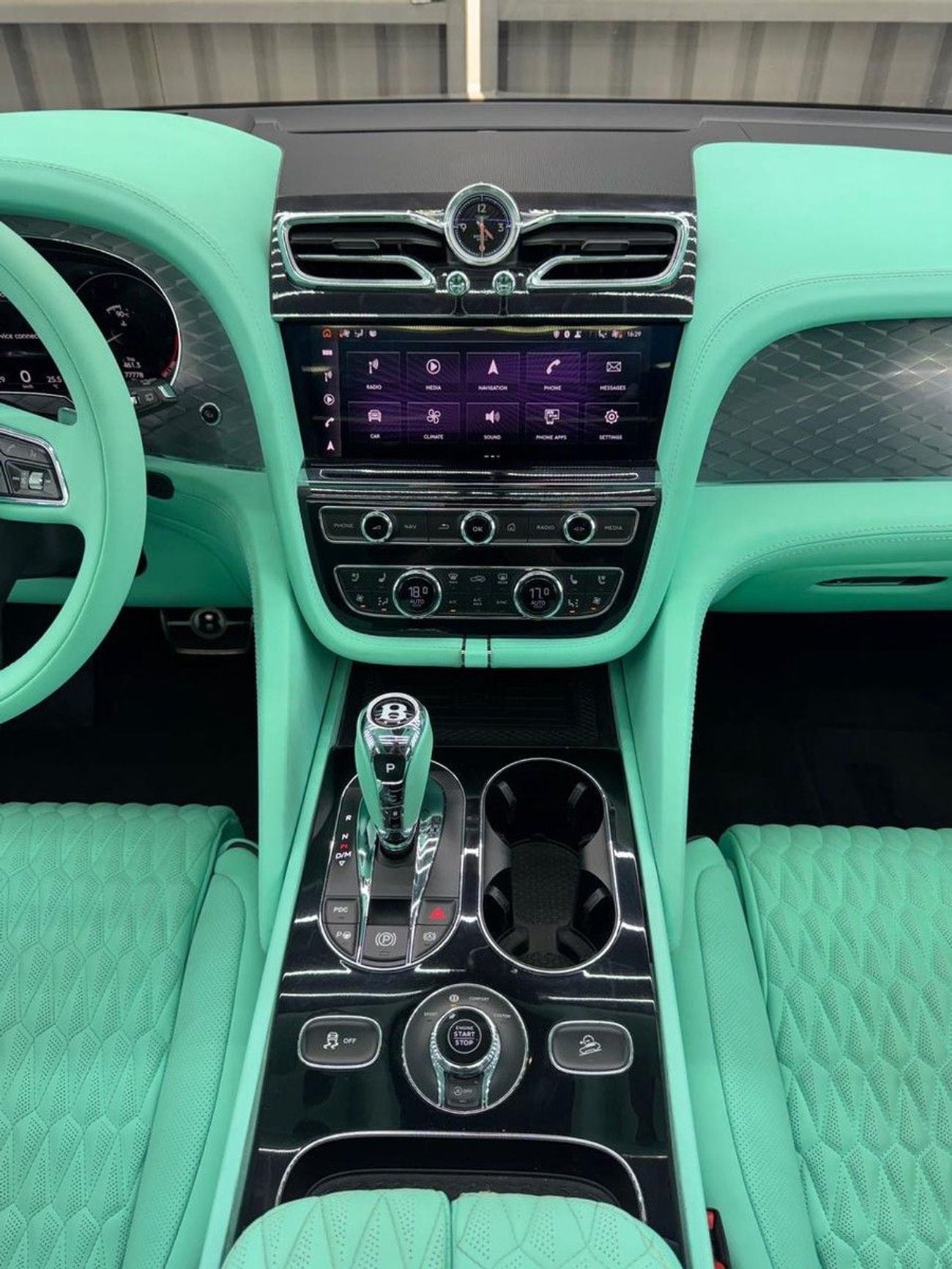 Bentley Bentayga FIRST EDITION