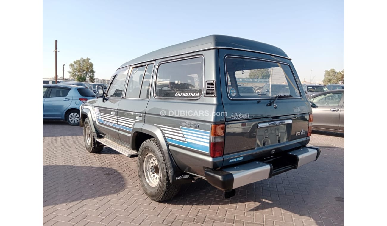 تويوتا لاند كروزر TOYOTA LAND CRUISER RIGHT HAND DRIVE(PM13982)