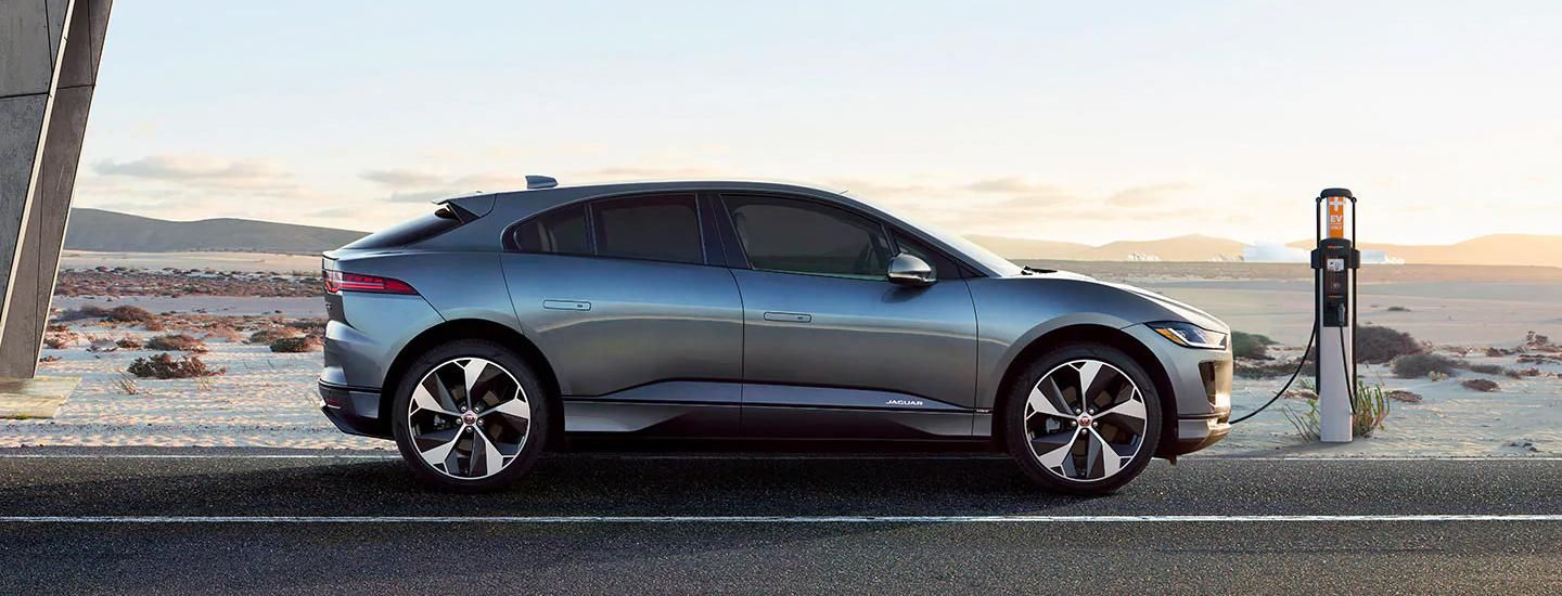 جاكوار ای بيس exterior - Side Profile