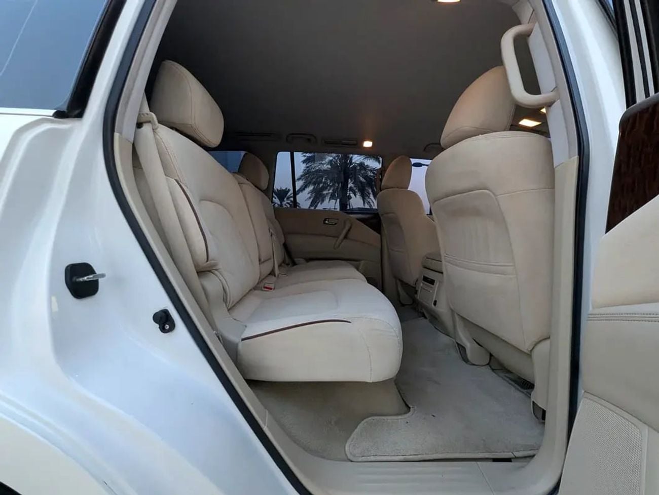 Nissan Patrol SE V6 4.0L GCC Specs Accident Free In Excellent Condition