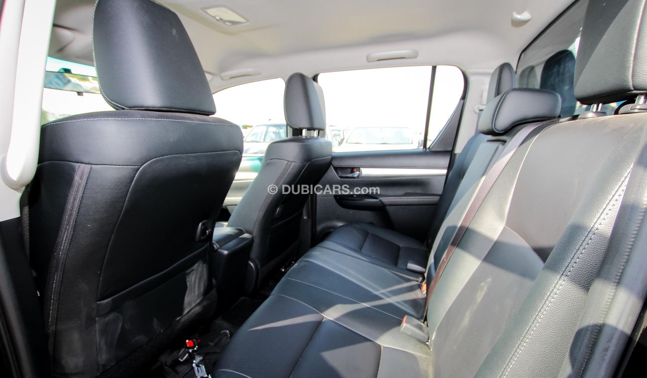 Toyota Hilux SRV Revo