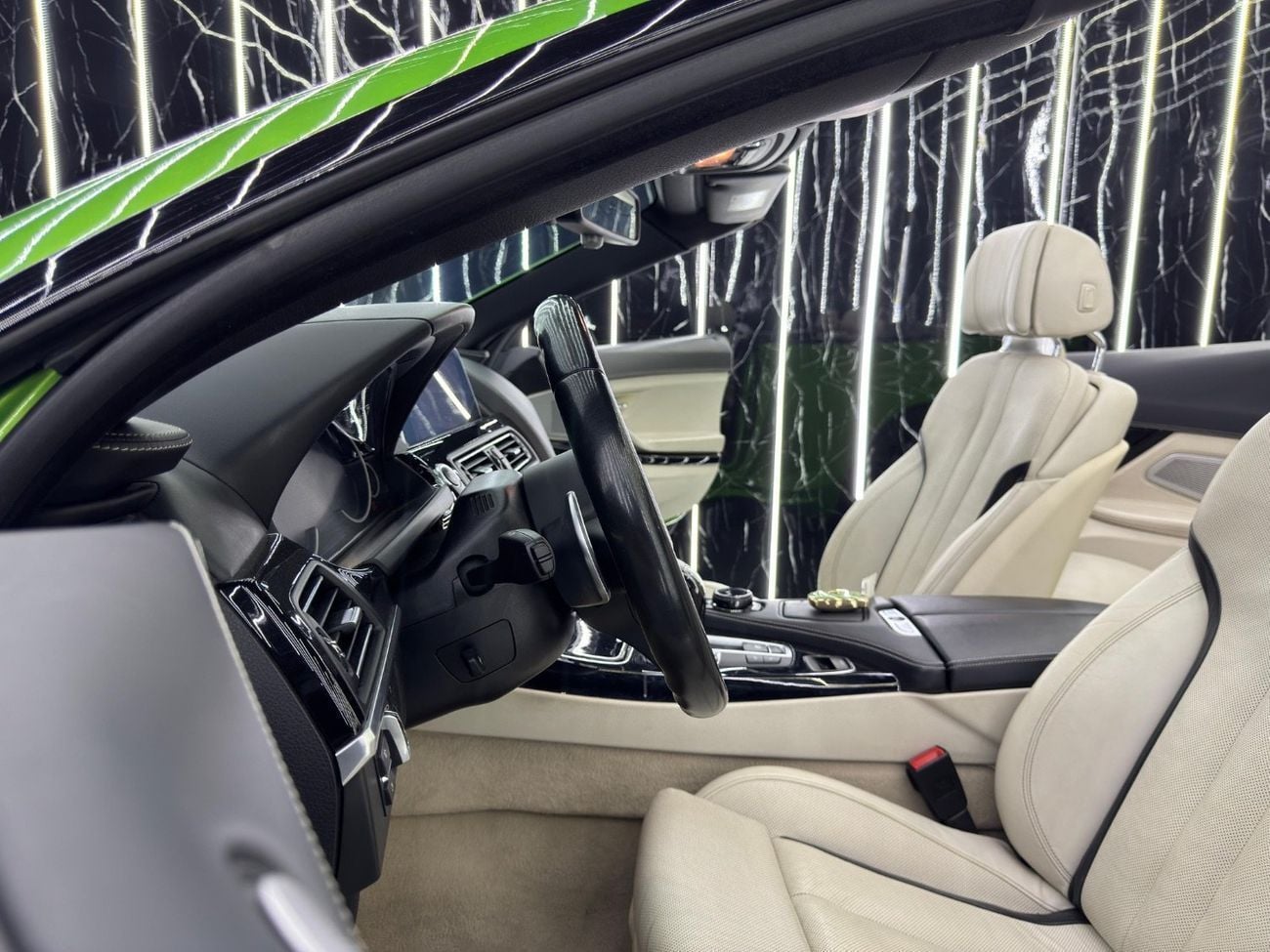 BMW 650i M Sport 4.4L (443 HP) 2016 BMW 650i M-Sport, Full BMW service History, Excellent Condition, GCC