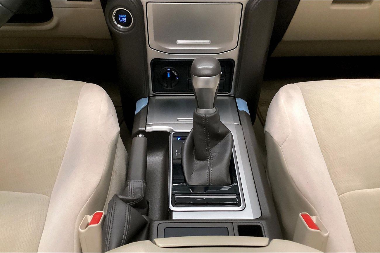 تويوتا برادو GXR | شامل الضمان | 0 ﺪﻔﻋﺓ ﺃﻮﻟﻯ