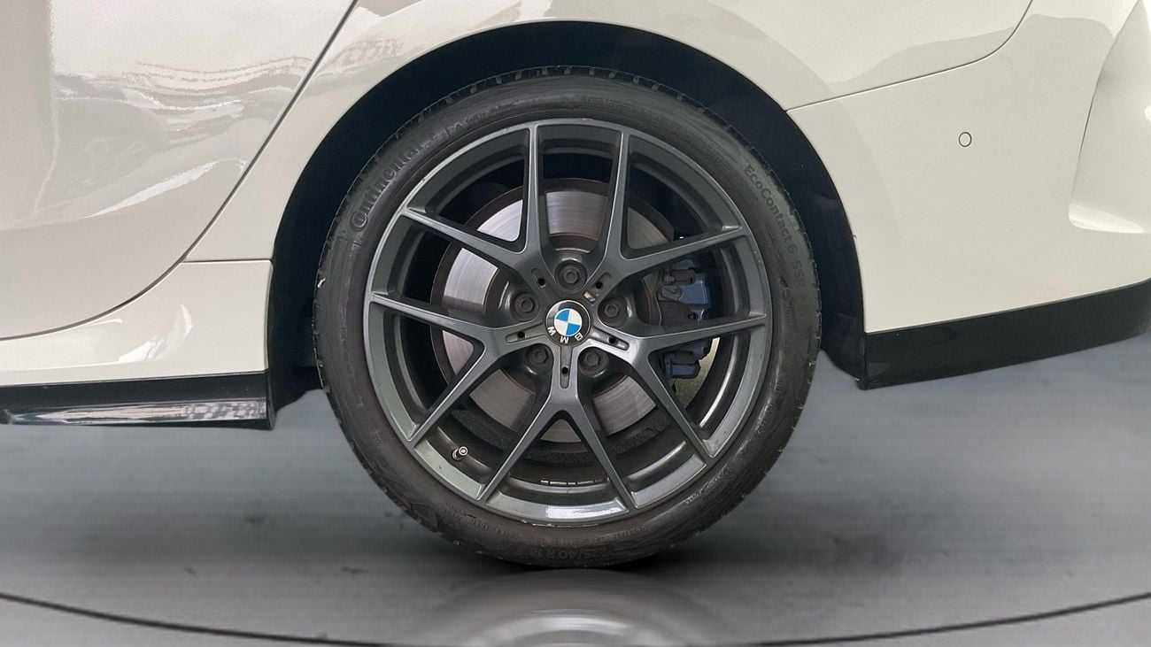 بي أم دبليو M235 M GranCoupe | شامل الضمان | 0 ﺪﻔﻋﺓ ﺃﻮﻟﻯ