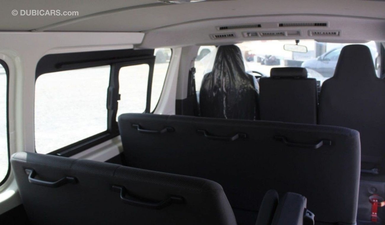 تويوتا هاياس toyota hiace 2023 15seat 2.5l v4 diesel manual