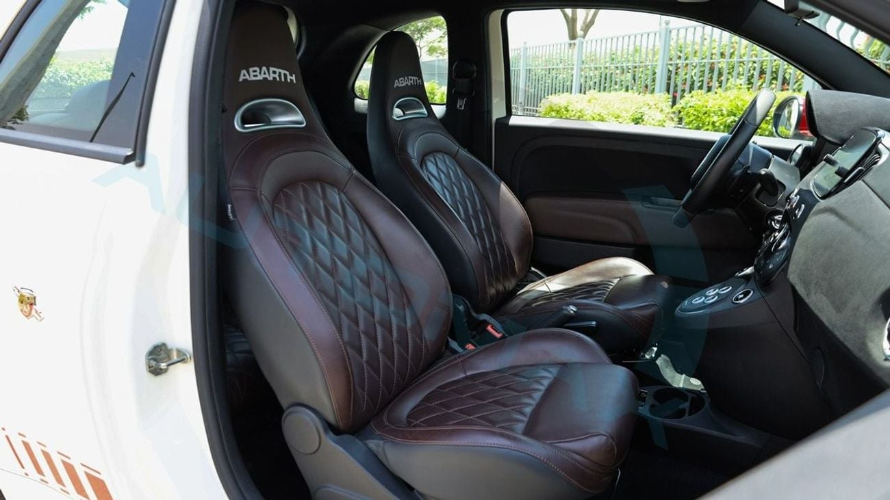 أبارث 695 Turismo 1.4T GCC 41500Km With 2 Years Or 120,000 Km Warranty @Official Dealer