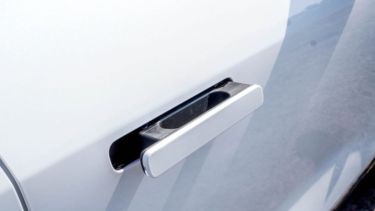 Voyah Free 318 Voyah Free || 1357 KM Range || Brand New || 2024