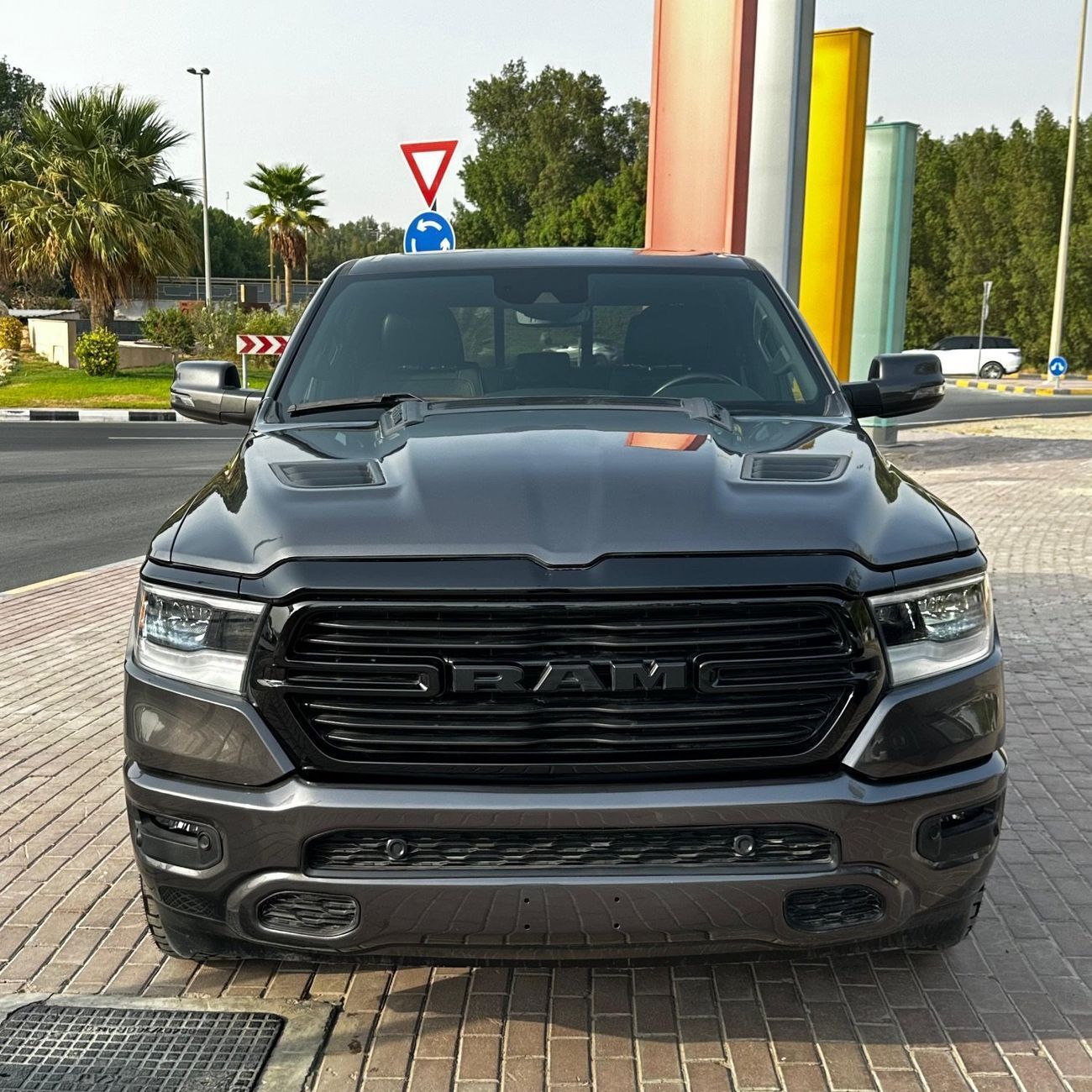 Dodge Ram Van 5.7 HEMI