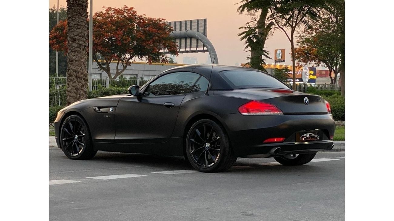 BMW Z4 AUGUST DEAL - LOW MILEAGE - GCC SPECS
