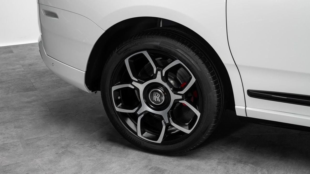 Rolls-Royce Cullinan Black Badge - 2020 - GCC Specs