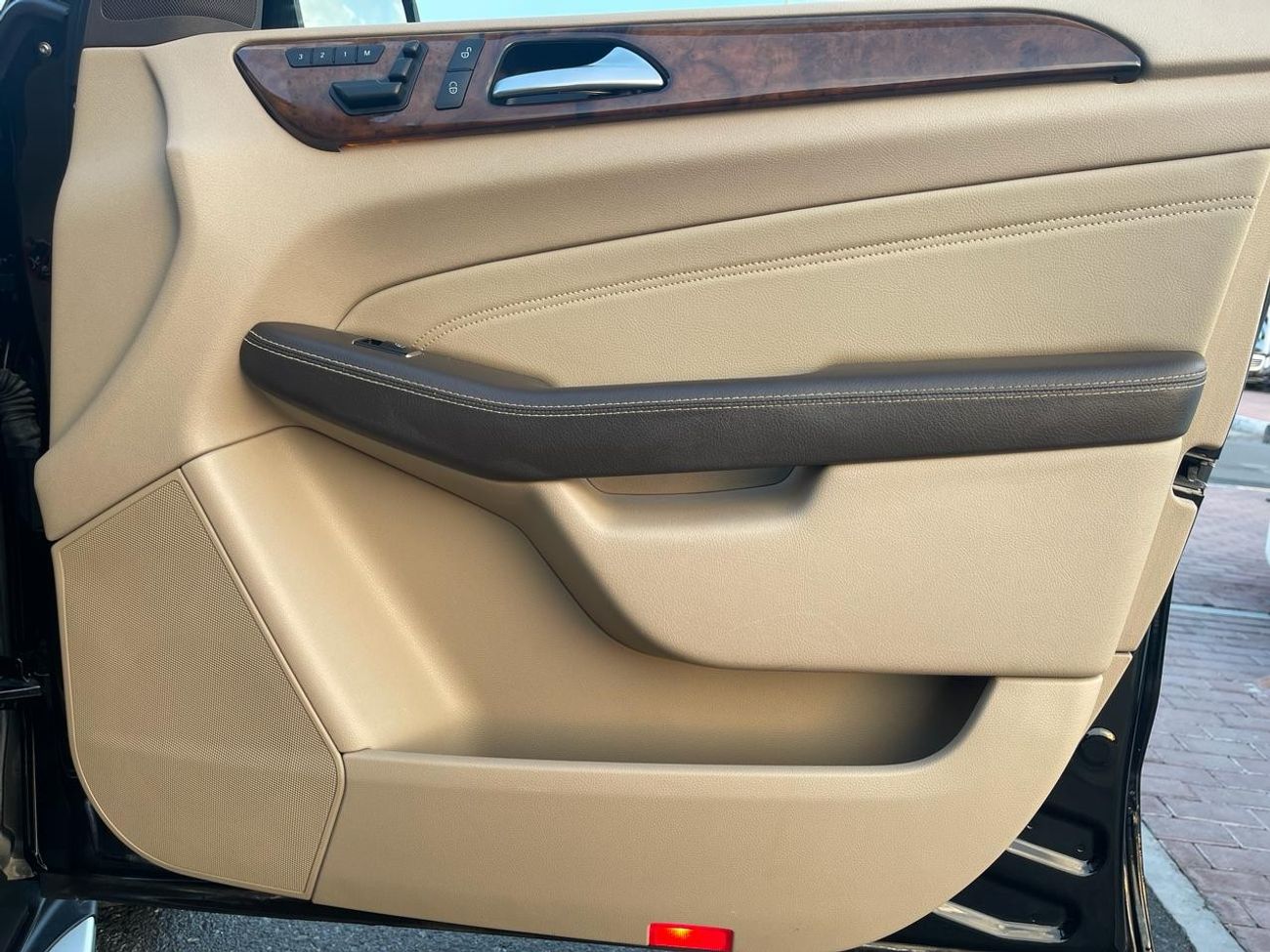 Mercedes-Benz ML 400 AMG Mercedes ML 400_Gcc_2015_Excellent_Condition _Full option