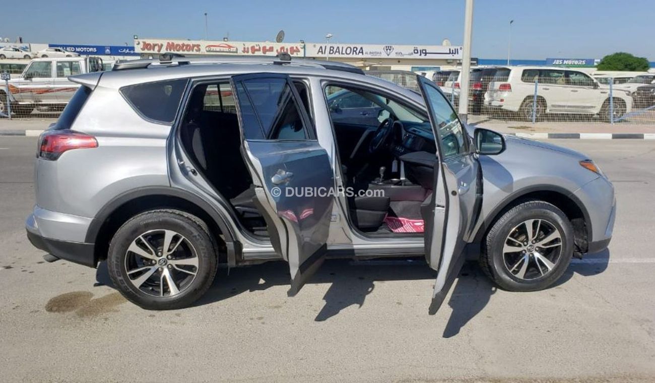 تويوتا راف ٤ TOYOTA RAV4 LE