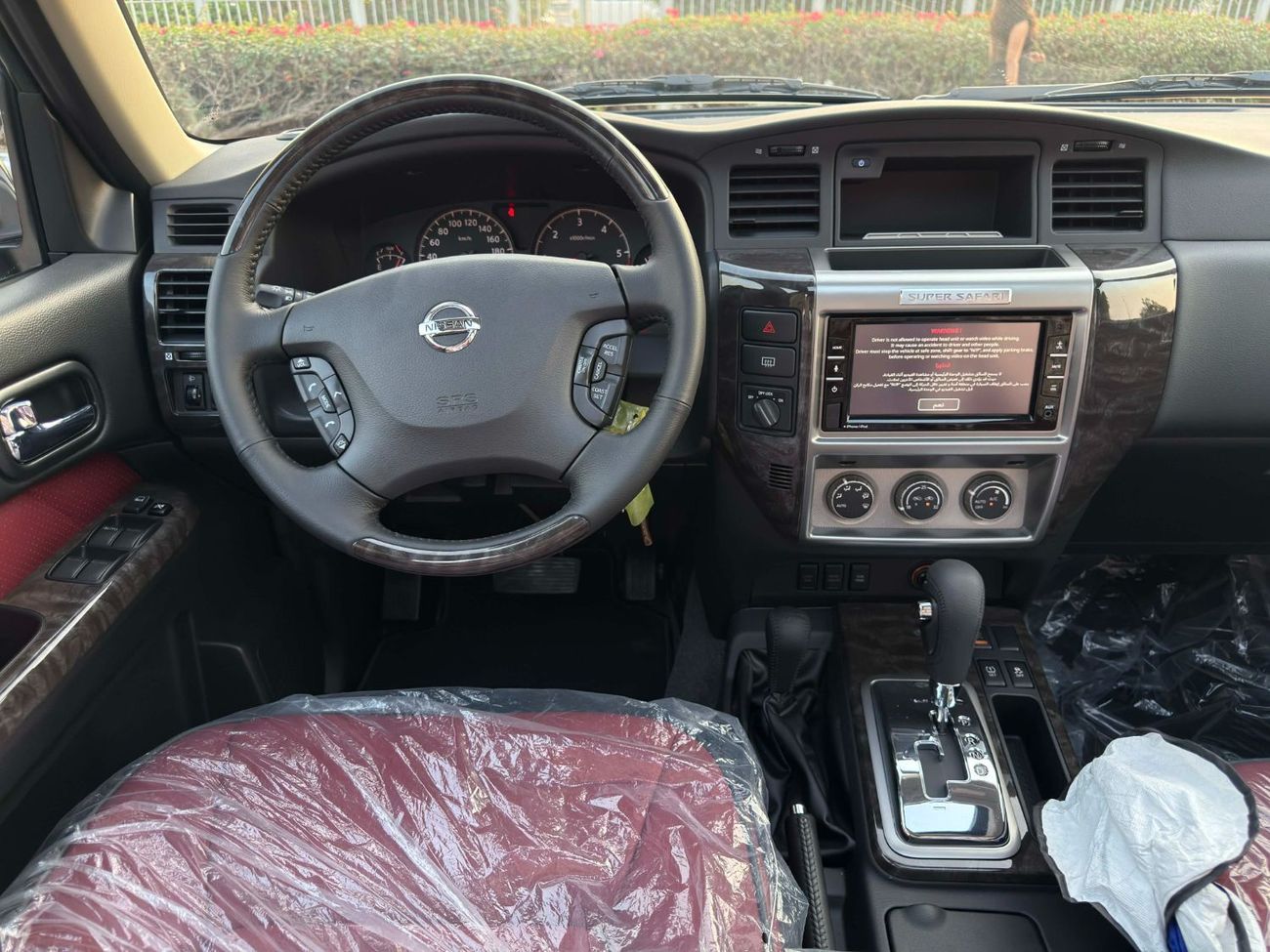 نيسان باترول سوبر سفاري BRAND NEW GCC SPEC UNDER WARRANTY