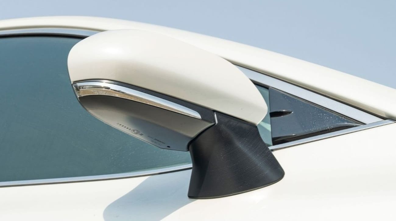 تويوتا كامري 2025 Toyota Camry LE facelift 2.5L Petrol AT with Sunroof - GCC (Export price)