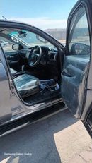 Toyota Hilux diesel 2.8 liter automatic gear with back camera push button start