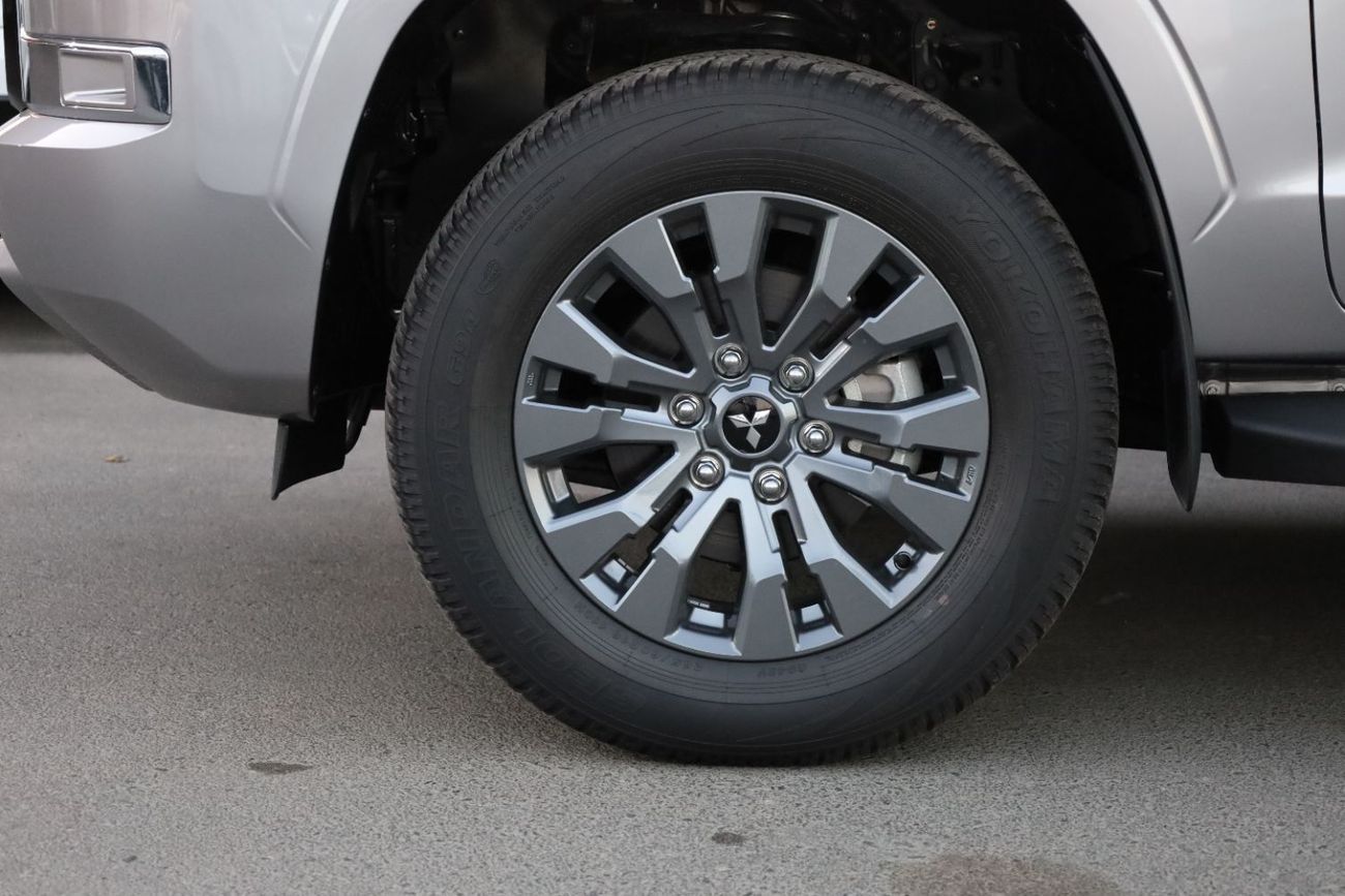 Mitsubishi L200 SPORTERO 2.4L AT 2024 MODEL