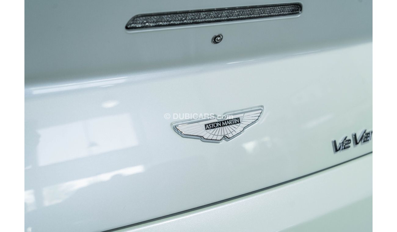 Aston Martin Vantage 2010 Aston Martin Vantage  6.0L V12 Manual 510 BHP / Full Aston Martin Service History