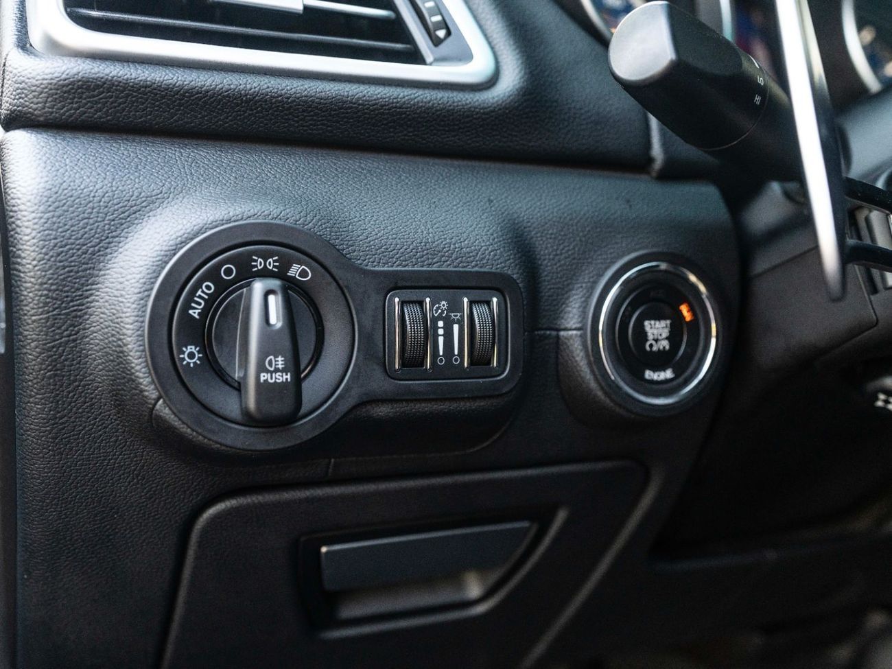 Maserati Ghibli S Q4 3.0L (345 HP)