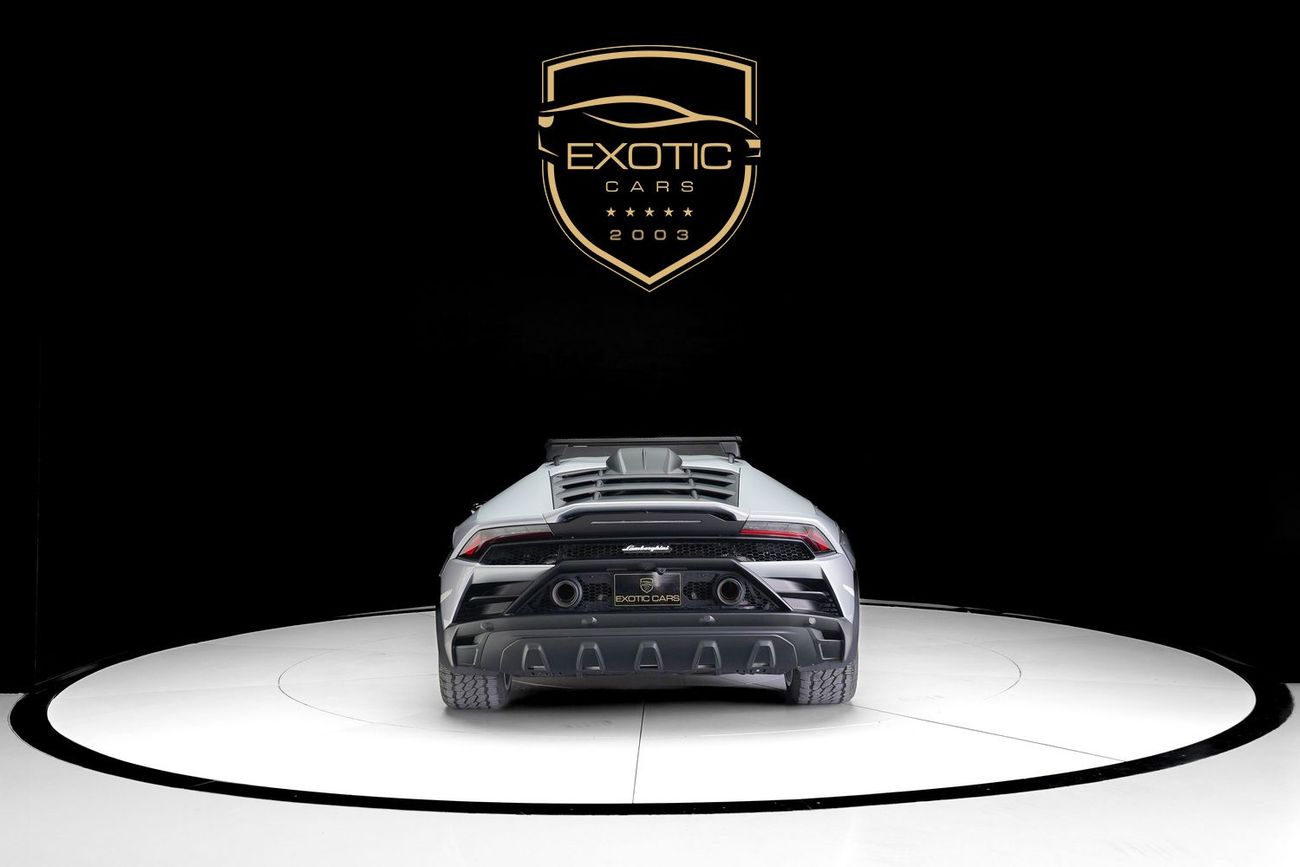 Lamborghini Huracan STERRATO 5.2L V10