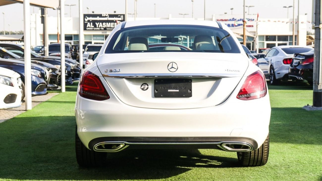 مرسيدس بنز C 300 4MATIC