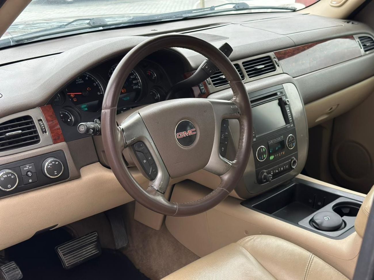 GMC Yukon GMC YUKON DENALI | GCC | 2009 | GOOD CONDITION