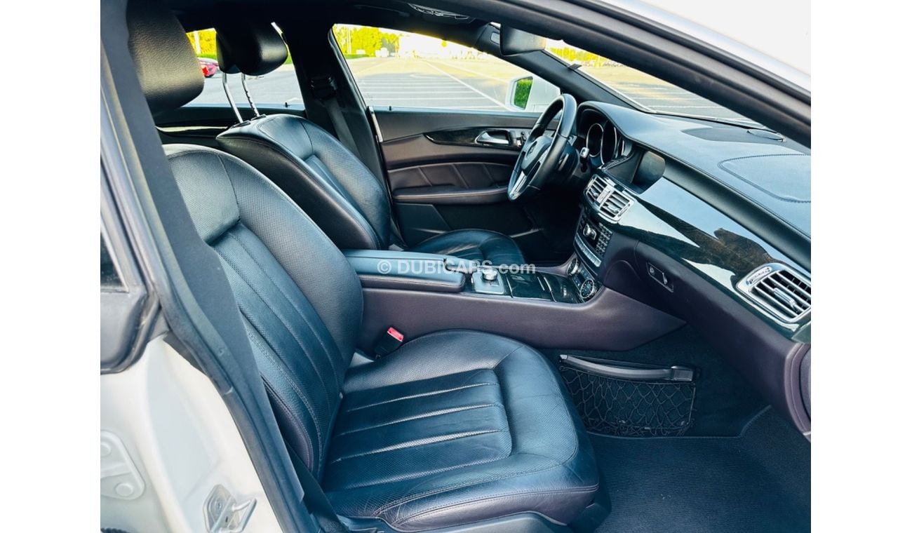 Mercedes-Benz CLS 350 AMG MODEL 2012 GCC CAR PERFECT CONDITION INSIDE AND OUTSIDE FULL OPTION PANORAMIC ROOF
