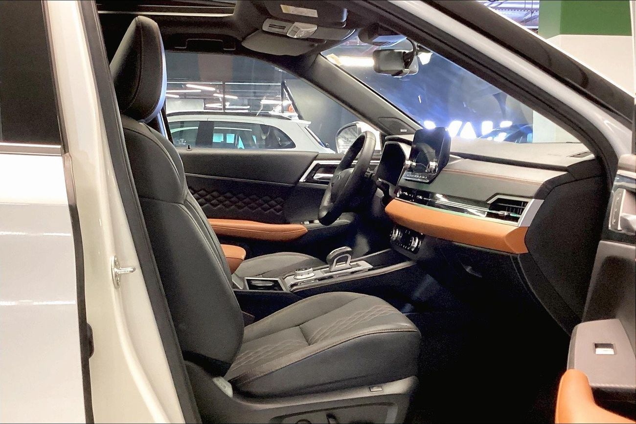 بي أم دبليو 318i M Sport | شامل الضمان | 0 ﺪﻔﻋﺓ ﺃﻮﻟﻯ