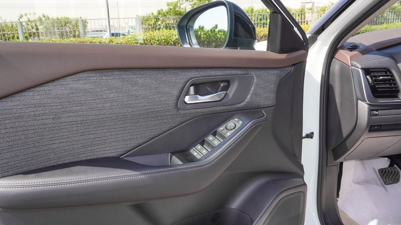 Nissan XTrail S 2.5L (169 HP) FWD (7 Seater)