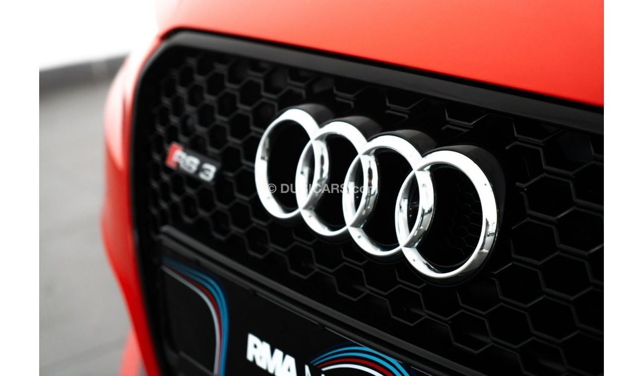 Audi RS3 TFSI quattro 2016 Audi RS3  / Catalunya Red / High Spec!