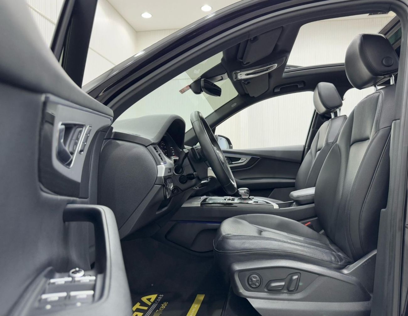 أودي Q7 55 TFSI quattro 3.0L 2019 Audi Q7 V6 55 TFSI Quattro, 1 Year Warranty, Agency Full Service History,