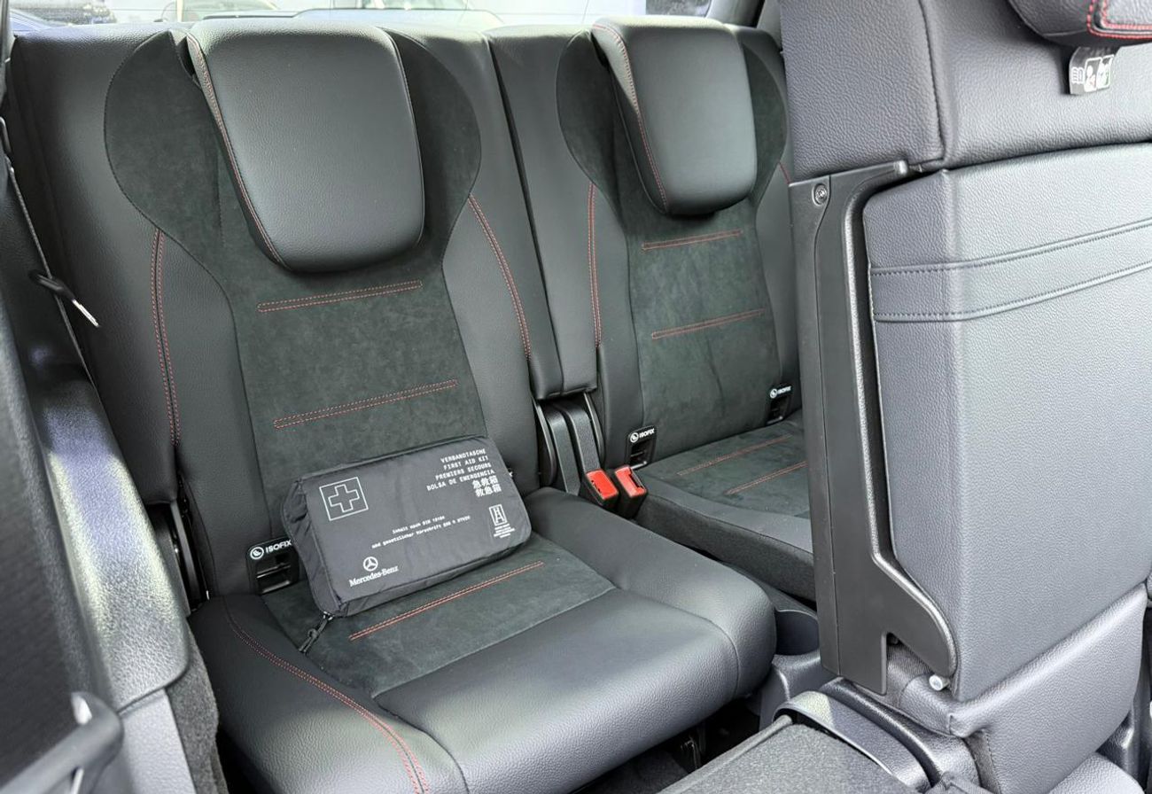 مرسيدس بنز GLB 200 *Brand New* 2026 Mercedes Benz GLB200, 5 Years Mercedes Warranty, Delivery Km, 7 Seater, GCC