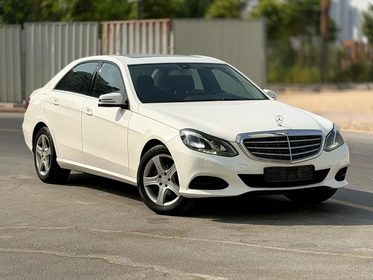 مرسيدس بنز E200 E200