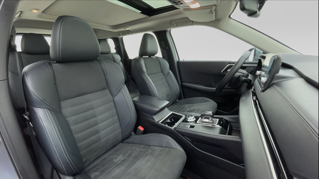 ميتسوبيشي آوتلاندر 2024 HIGHLINE WITH SUNROOF | AED 1359/Month | 0 DP | 30 Day Return | Warranty