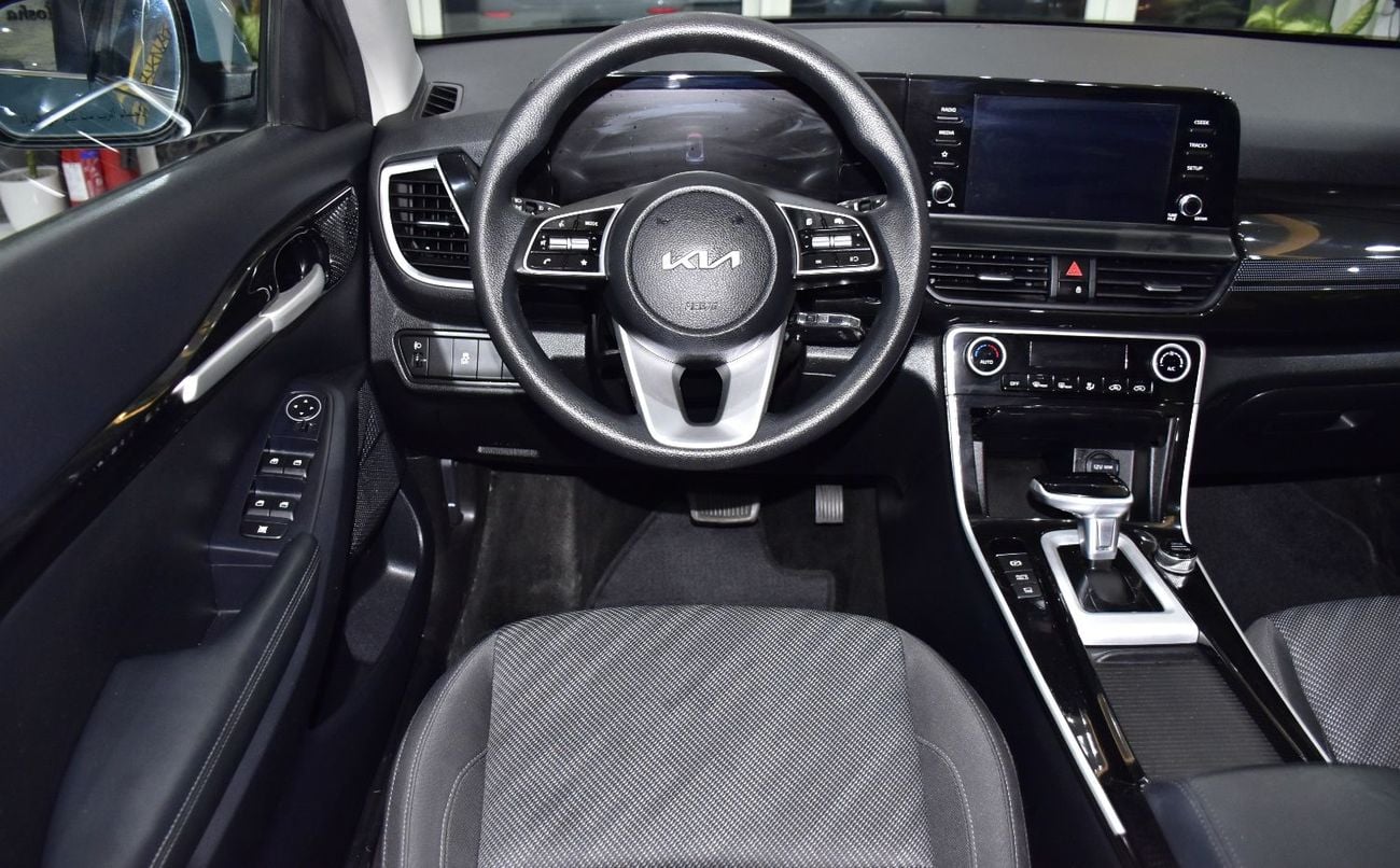 Kia Seltos LX STD EXCELLENT DEAL for our KIA Seltos ( 2024 Model ) in Blue Color GCC Specs