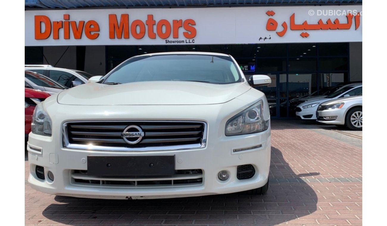 Nissan Maxima FULL OPTION NISSAN MAXIMA ONLY 740X60 MONTHLY FULL SERVICE HISTORY UNLIMITED KM WARRANTY...